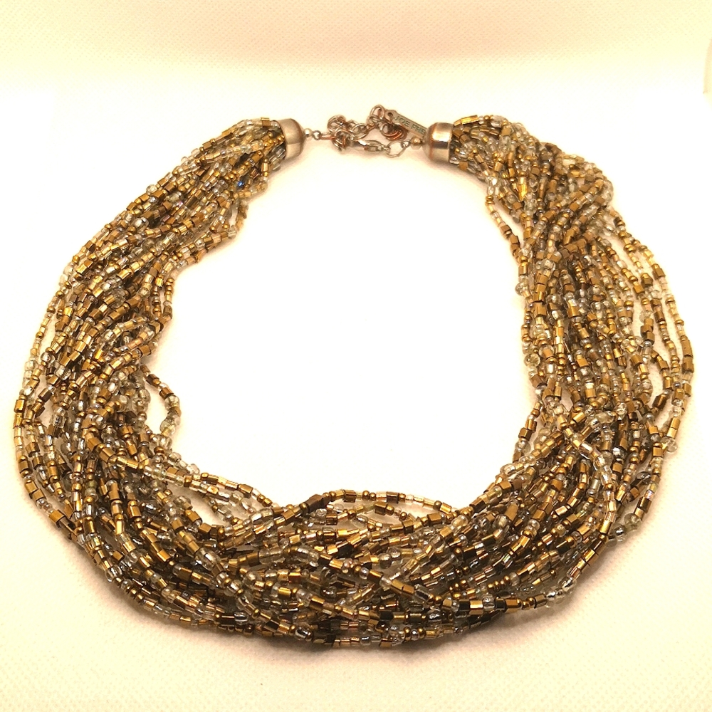 Multi strand beaded necklace 🔥🧱